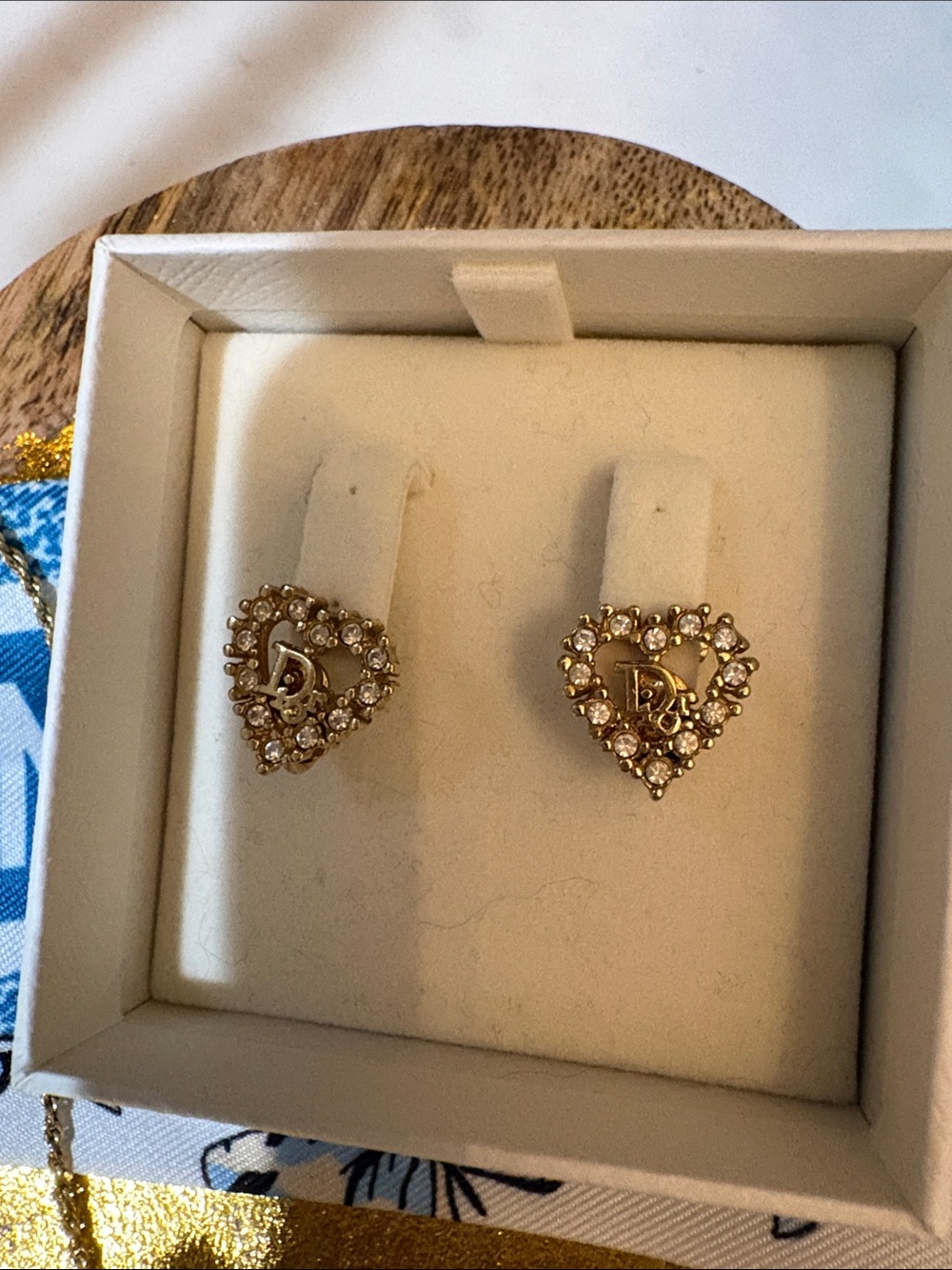 Authentic Dior Gold Heart Pendant Necklace and Matching Earrings with Crystal - Picture 3 of 5